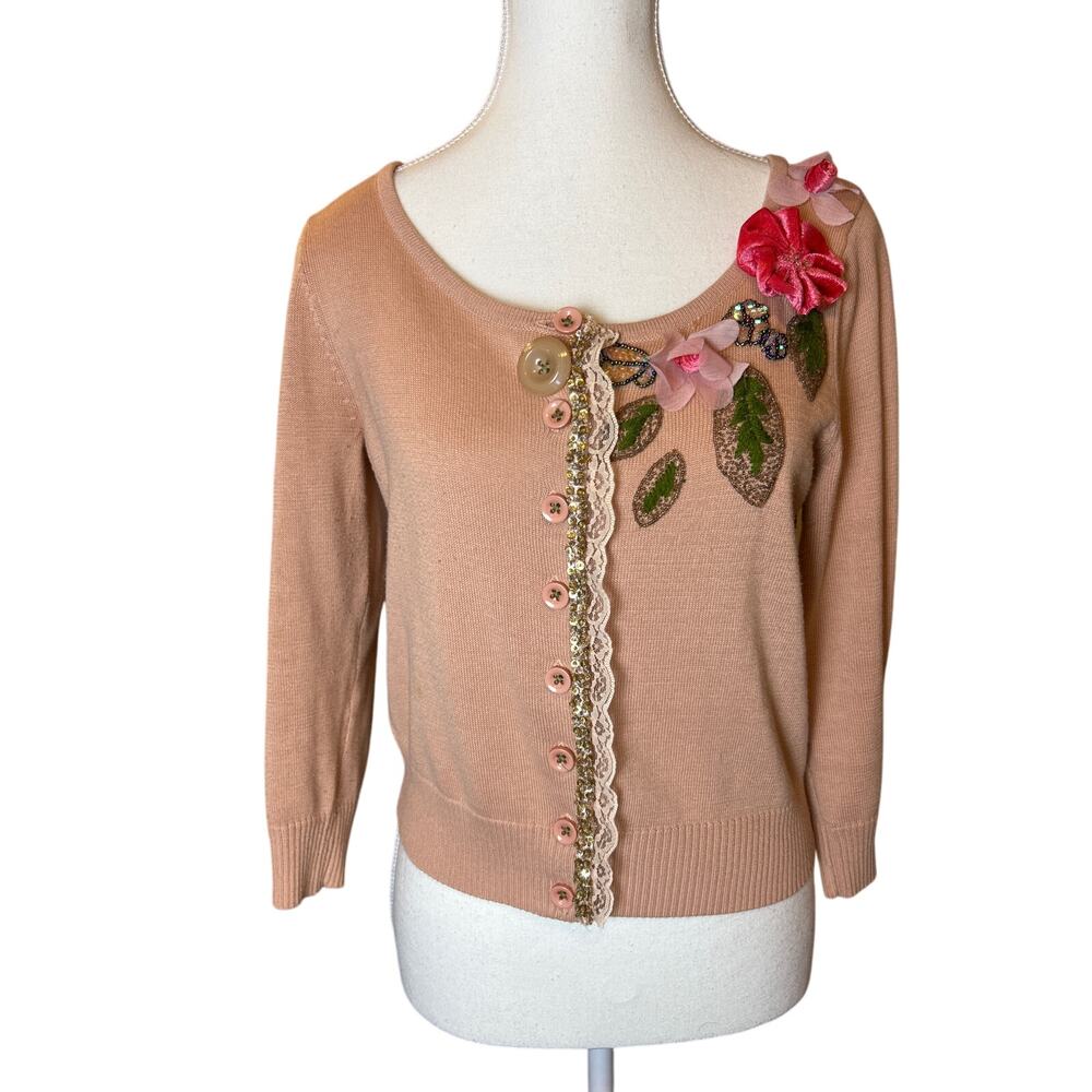 Knitted Dove | Dusty Pink Floral Lace Glitter Button Sweater | Med